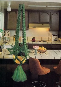 Kids Thick Plant Hanger Pattern - Craft Book: #905 Macrame for Ages 8 and Up 2 - Picture 1 of 8