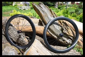 TOP CLASS COSTRUITO A MANO DT Swiss 240 EXP CL / Farsports Hyper 55 carbonio / CX-Ray - Foto 1 di 1