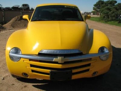 Brazo de control superior trasero usado se adapta a: Chevrolet SSR 2006 grado superior trasero Foto 1 de 4