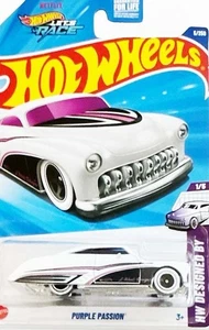 HOT WHEELS DISEÑADO POR SERIE LARRY WOOD PÚRPURA PASIÓN BLANCO #1/5 (FSC) #5/250 - Imagen 1 de 2
