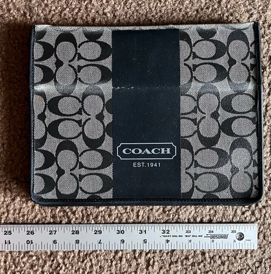 Funda Coach Signature negra I Pad/Tablet lona cuero carrera Foto 1 de 4