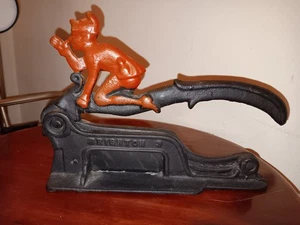 Vintage Antik Brighton Nr. 3 Gusseisen Tabak Zigarrenschneider Imp Elf Jester 10" - Bild 1 von 10