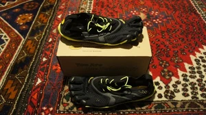 Vibram Fivefingers V-RUN Barefoot Shoes Men’s Size 10.5-11 16M3101 Black - Picture 1 of 10