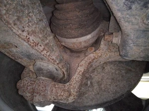 TOBILLO TRASERO DERECHO / 2476184 NISSAN PATHFINDER R51 2.5 DCI LE - Imagen 1 de 10