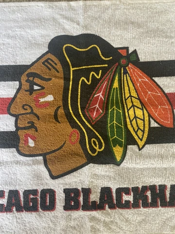 NEW CHICAGO BLACKHAWKS TERRY CLOTH LOCKER ROOM RALLY TOWEL 18.5 X 11 NHL Cover