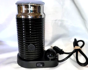 Nespresso Aeroccino 3 Milk Frother Model 3194 with 2 Whisks Great! - Picture 1 of 12