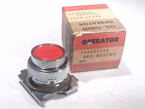 CUTLER HAMMER 10250 T102 FLUSH RED PUSH BUTTON OPERATOR 10250T102 - Picture 1 of 3