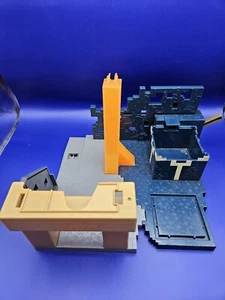 2023 Minecraft Mini Mode Rise of the Warden Playset INCOMPLETE No Figures - Picture 1 of 7