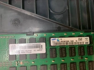 **LOT OF 6** IBM 00LP755 64GB Server Memory Cartridge M351B8G70DM0-YK0M0 RAM - Picture 1 of 4