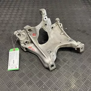 💠OEM 2017 - 2023 AUDI A4 S4 A5 S5 FRONT Right Engine Mount Bracket - Picture 1 of 12