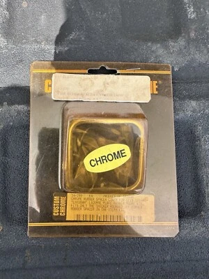 Cubierta cromada para colocar matrícula goma Harley Davidson Dyna FXR Foto 1 de 2