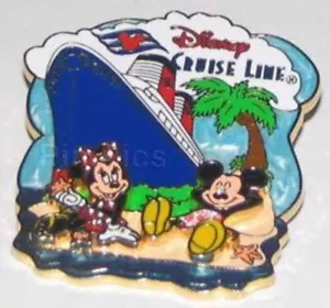 Pin Disney 60121 DCL Cruise Line Barco Mickey & Minnie Tumbado en la Playa 2006 - Imagen 1 de 1