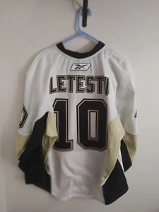 Pittsburgh Penguins Mark Letestu #10 set 2 2010-11 size 54 Game Worn - Picture 1 of 7