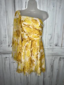 La Maison Talulah Yellow White Floral Sunshine One Shoulder Mini Party Dress S - Picture 1 of 16