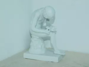 Porzellan Figur Biskuitporzellan Jünglin " Der Dornenzieher" Höhe 20,5cm Biskuit - Bild 1 von 9
