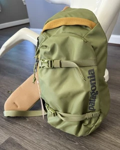 Patagonia Atom Sling Bag 8L Buckhorn Green 48262 BUGR Single Strap Neu mit Etikett 🔥🔥 - Bild 1 von 8