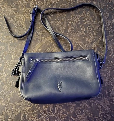 Cartera Bandolera Simply Vera Wang Negra Foto 1 de 4