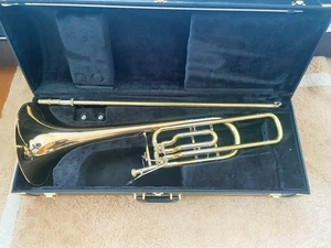Bach 50B2LOGB Stradivarius Bass Trombone Gold Brass Large Bell - Picture 1 of 7