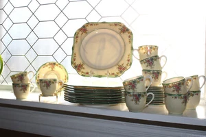 Set piatti insalata vintage Lenox traliccio avorio tazze piattini 33 pezzi - Foto 1 di 6