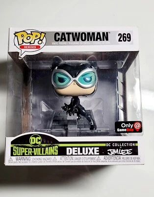 Vinilo Funko Pop DC Villain Catwoman Gamestop Exclusivo Jim Lee Colección #2069 Foto 1 de 4