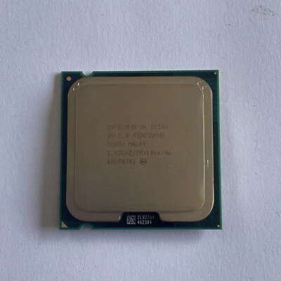 Intel Pentium Dual Core CPU 2.93 GHz 1066 Mhz E6500 Socket 775 Processor SLGUH - Image 1 of 2