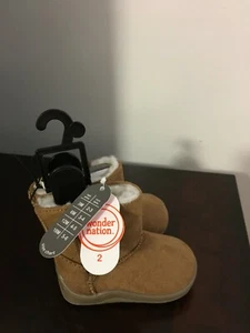 BRAND NEW INFANT GIRLS SIZE 2 WONDER NATION FAUX SHEARLING BOOTS - Picture 1 of 5