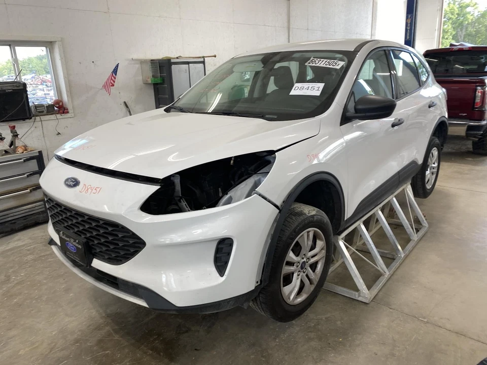 Used ABS Hydraulic Assembly fits: 2021 Ford Escape vacuum boost Grade A - Image 1 of 4