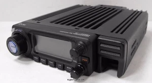 ICOM 208H Émetteur-récepteur VHF/UHF Radio amateur 2 bandes avec alimentation - Photo 1/4