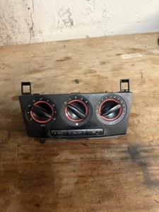 Mazda 3 AC Heater Climate Control 2004-2006 - Picture 1 of 14