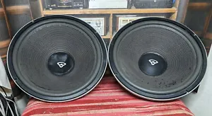 2 Cerwin Vega woofers from AT-15 speakers - ATW-15 - Picture 1 of 4