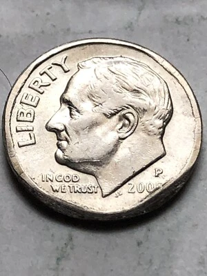 2005 P Broadstrike Off Center Dime Error Very Nice . Lot W83 - Image 1 of 4