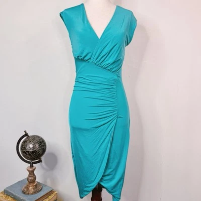 Nuevo con etiquetas Vestido Vaina Roberto Cavalli Acanalado Turquesa Talla 2 Elastizado Sexy Bodycon Foto 1 de 4