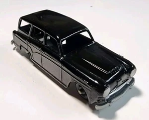 Vintage Budgie #61 Black Q Car Austin A95 Westminster Countryman HO Diecast - Picture 1 of 10