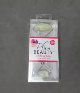 NEW! Plum Beauty Jade Facial Roller Improves Skin Tone - Picture 1 of 1