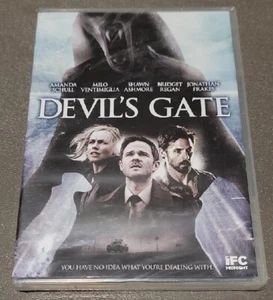 Devil's Gate (DVD, 2018) Like New - Foto 1 di 2
