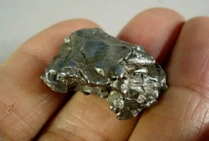 18.9 gram Campo del Cielo Iron Meteorite, Chaco, Argentina, First Found 1572 - Picture 1 of 6