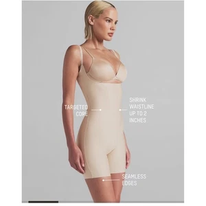 SKIMS Body Core Sculpt Open Bust Mid Thigh Body Clay Größe S/P/CH - Bild 1 von 6