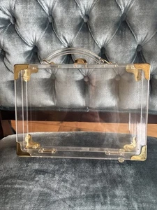 Vintage Lucite rechteckige klare Lucite Klapp Geldbörse 2,50" x 7" x 9,75" Sehr guter Zustand - Bild 1 von 12