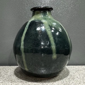 Atemberaubende OOAK handgeworfene grüne schwere glasierte runde Knospe Vase mit Deckel markiert EUC! - Bild 1 von 11