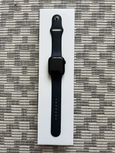 Apple Watch Series 7 - 41mm 45mm GPS LTE Aluminium Stal Tytan - Bardzo dobry - Zdjęcie 1 z 7