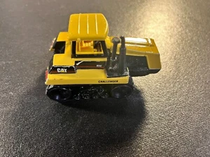1/64 ERTL CAT Caterpillar Challenger 85C Tractor Diecast Model 1994 -2404 - Picture 1 of 5