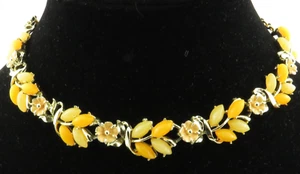 Vtg. Goldtone Necklace Leaf style/Floral  Orange/Peach lucite/enamel adjustable - Picture 1 of 16