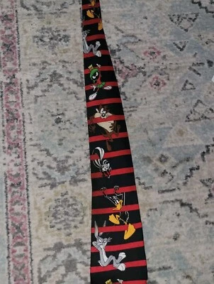 Corbata de seda oficial Looney Tunes Mania vintage 1995 Bugs Bunny, Lucas, Pepe, Taz Foto 1 de 3