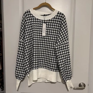 Schwarz-weißer Zahnpullover von SAUKOLE - Bild 1 von 3