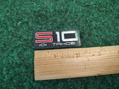 Chevrolet Chevy S10 Tahoe 1982-93 guantera emblema insignia logotipo 2S7 Foto 1 de 4