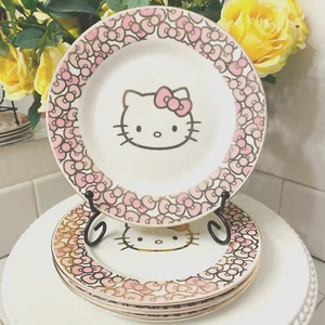 Sanrio Japan Hello Kitty White Pink Christmas Plate Set for Salad Appetizer Cake - Picture 1 of 5