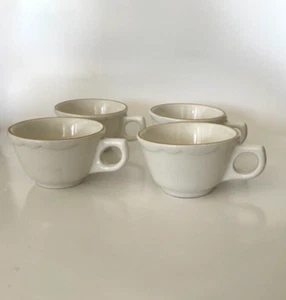 4 Vintage Buffalo China Diner Restaurant Ware Cups Off-White Scalloped Edge - Picture 1 of 8