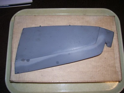 Nuevo de Lote Antiguo 1982-1988 Oldsmobile Cutlass Cuarto Panel Extensión Luz Trasera Relleno 2 puertas Foto 1 de 3