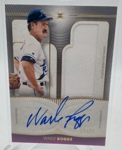 WADE BOGGS 2021 TOPPS DEFINITIVE PATCH AUTOGRAPH AUTO # /30! D-Rays SSP HOF - Picture 1 of 2