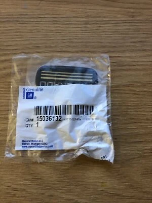 Chevrolet Silverado 1500 2500 3500 emblema insignia pilar calcomanía 1988-1998 15036132 Foto 1 de 2